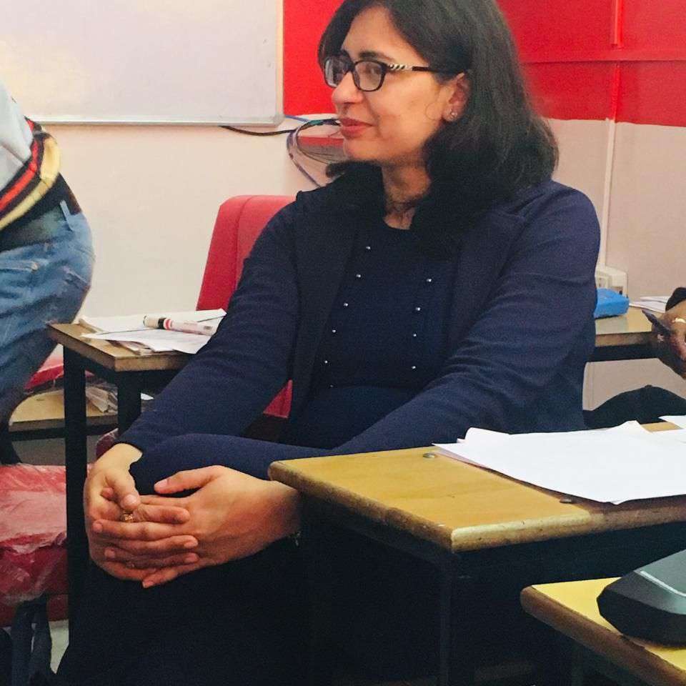 Dr. Simpi Nanda in a classroom coaching session